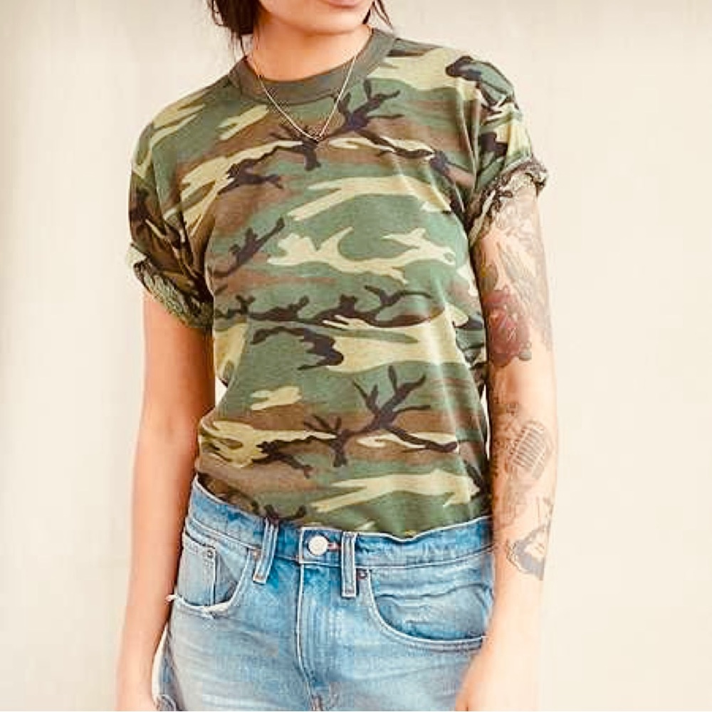 SOLD🚨Unisex Old Navy Camo Soft Washed Crew Tee Cotton Adult Sz S - Picture 3 of 6